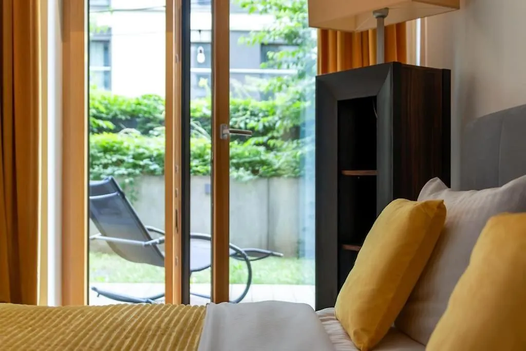 Mennica Residence - Two Bedroom Apartment With Terrrace&144 Warsaw Poland
